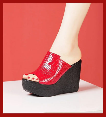 Sandali con Zeppa in Pelle Lucida Estivi da Donna, Misura Piccola 32-43, Tacco Alto 11cm, Ciabatte Eleganti per Ufficio e Modello, Collezione 2026