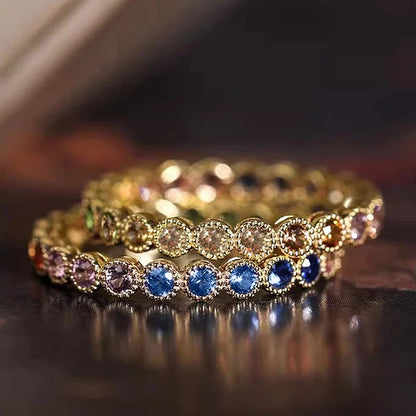 Huitan Anelli di promessa con zirconi cubici arcobaleno colorati per le donne Accessori da sposa alla moda di lusso color oro Gioielli per ragazza