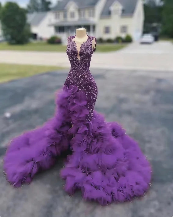 Nuovo arrivo 2026 diamanti rossi abiti da ballo perline scintillanti abiti di paillettes per ragazze nere volant abiti da sposa di gala personalizzati