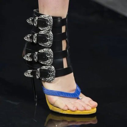 Sandales d'été à talons hauts pour femme, sandales à talons hauts pour femme avec bout pointu, décoration en métal, bride à boucle en PVC, tongs, chaussures sexy à talons hauts pour femme
