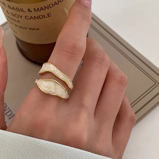 Anelli aperti a doppio gocciolamento di olio color oro retrò per le donne Anello da dito regolabile irregolare di lusso 2023 Nuovi gioielli da sposa alla moda