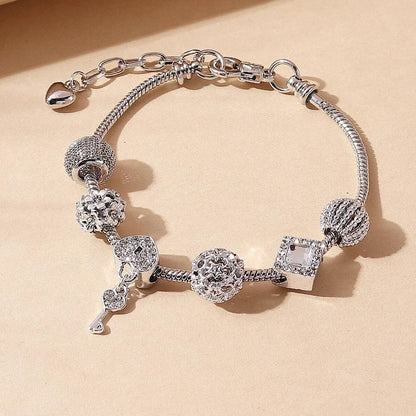 1PC Moda Donna Multi Elemento In Rilievo Love Pan Famiglia Bracciale Accessori di Gioielli Spogliatoio Quotidiano Festa Regalo di Festa -005