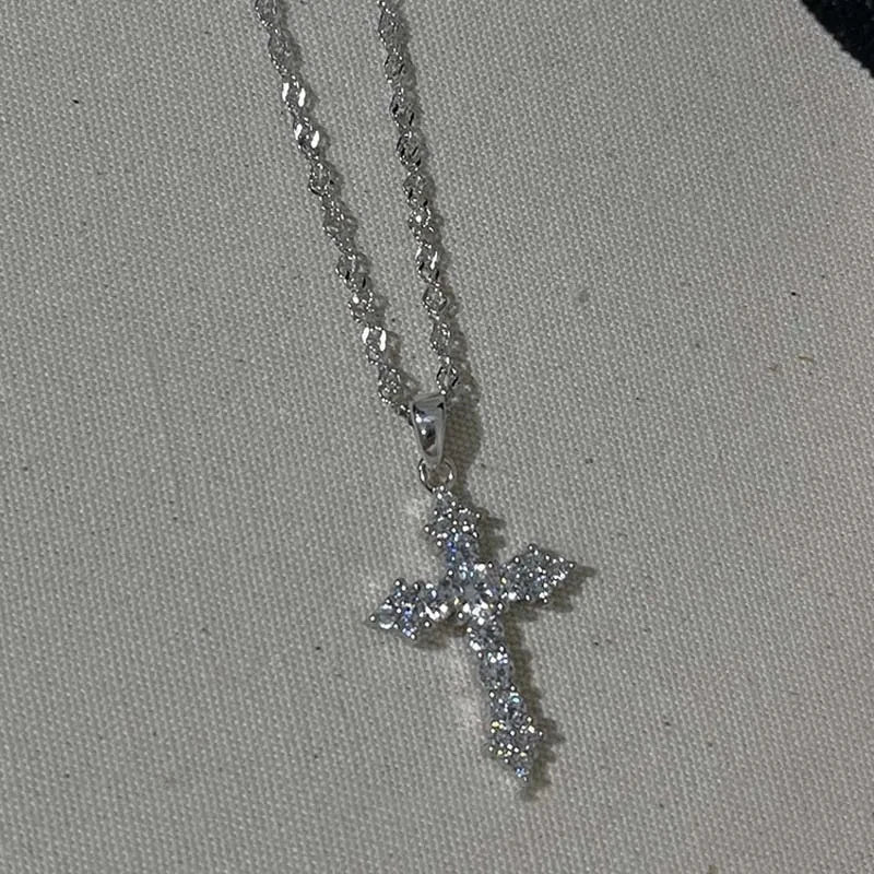 Collier pendentif croix zircon cristal brillant pour femmes filles punk couleur argent collier chaîne fine bijoux de fête cadeau d'anniversaire