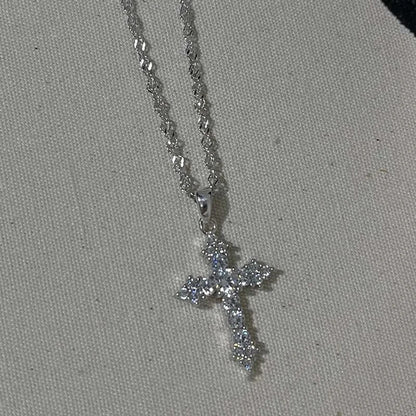 Collier pendentif croix zircon cristal brillant pour femmes filles punk couleur argent collier chaîne fine bijoux de fête cadeau d'anniversaire