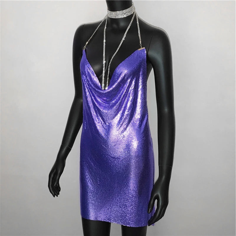 AKYZO Mini abito patchwork con paillettes dorate sexy Donna senza maniche Taglio basso Catene di metallo Halter Slim Abiti da festa da discoteca affascinanti