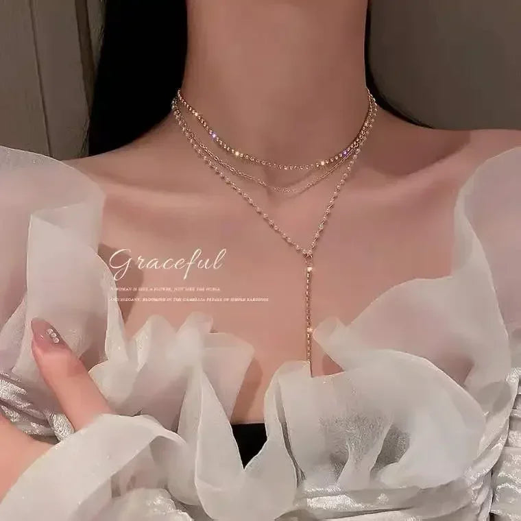 Collana di nuova moda semplice color argento con ciondolo a forma di cuore d'amore, collana con ciondoli a catena, per gioielli da festa da donna, da indossare ogni giorno