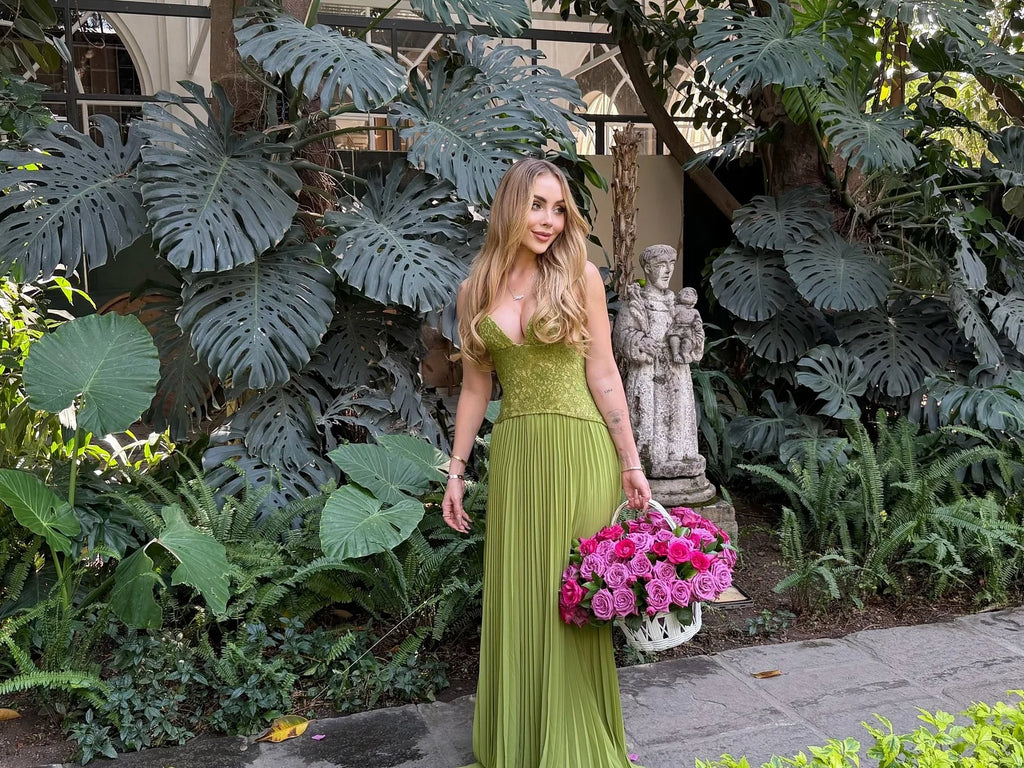 Chic Green Fishbone Halter Abito lungo Lady Solid Sexy Backless Pieghettato Off-spalla Abiti a trapezio 2025 nuovo abito da festa di Natale