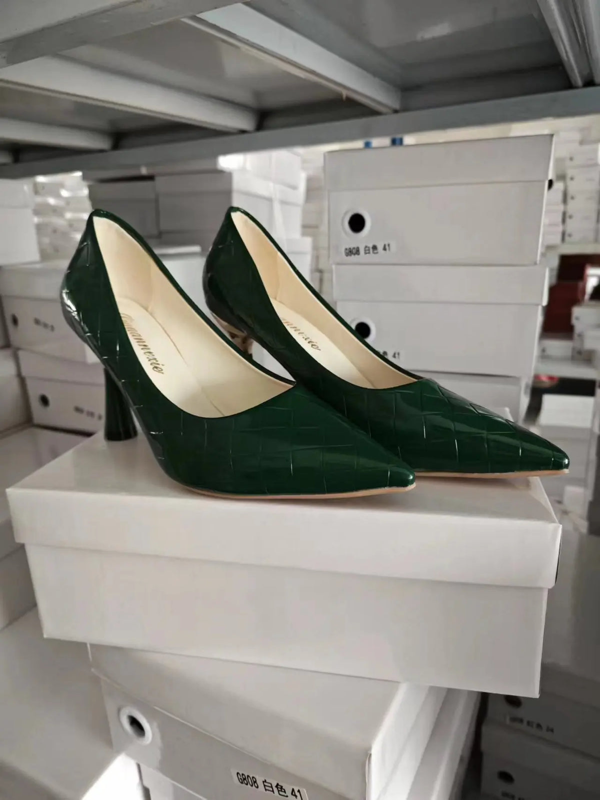 Tacchi alti Casual classici scozzesi verdi nuovo modello scarpe Oversize moda In rilievo In primavera ed estate 2023 décolleté scarpe da donna