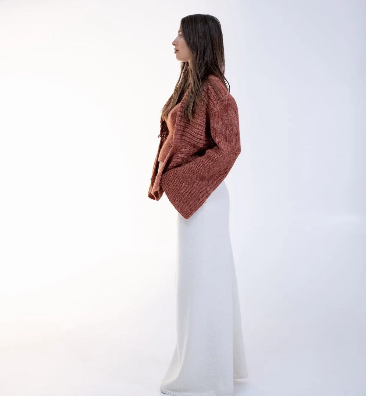 Tuularose Autunno Cardigan lavorato a maglia da donna New Vintage scava fuori maglione a maniche lunghe 2025 Casual Streetwear Top in maglia bianca femminile