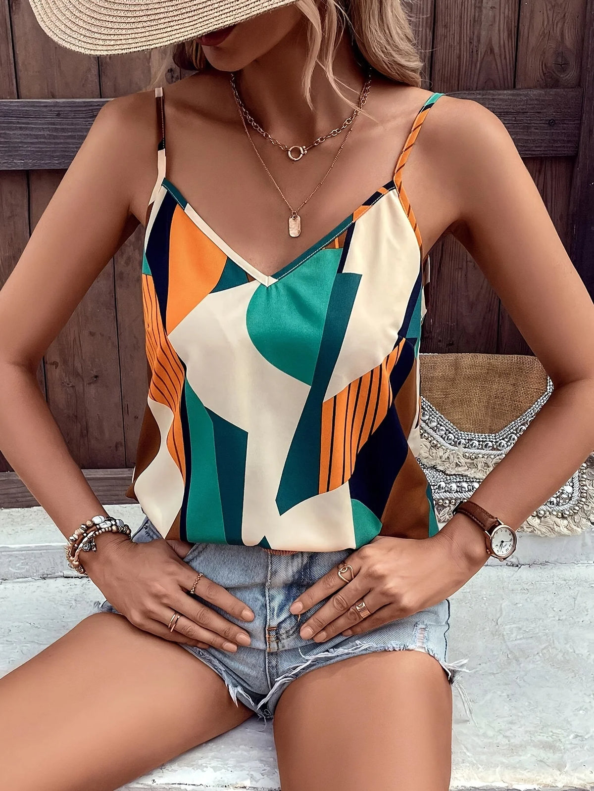 Summer New Women's Style Sexy Geometric Strap Top Small Tank Top Holiday Top