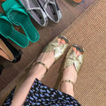 Estate 2025 Sandali dorati da donna Calzature open toe Fibbie Scarpe da donna con tacco medio Sandalo Corea Comfort Il miglior FH
