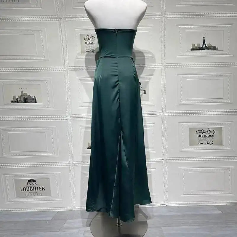 Giyu Sexy Satin Evening Club Abiti da festa Donna 2025 Estate senza spalline con spalle scoperte Lisca di pesce increspato Maxi abito lungo Abito elegante