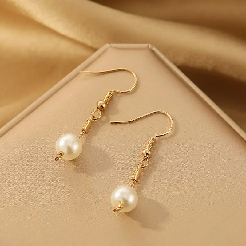 4 pezzi di collana color oro, orecchini, bracciale, set da donna, elegante collezione di perle d'imitazione, gioielli con nappa temperamento
