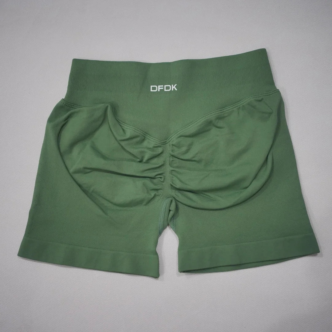 DFDK 2026 Nuovi Pantaloncini da Yoga per Donna con Effetto Push-Up, Vita Alta, Sollevamento Glutei, Resistenti agli Squat, Pantaloncini Sportivi per Palestra, Allenamento, Corsa e Fitness