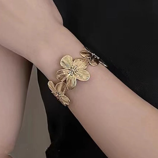 Bracciale da donna Bracciale da donna semplice e alla moda con fiori, adatto per l'uso quotidiano e per le vacanze