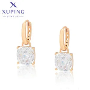 Xuping Gioielli Fascino Vendita calda Trendy Color oro placcato 19 cm Bracciale a catena a mano per le donne Moda regalo squisito X000925432