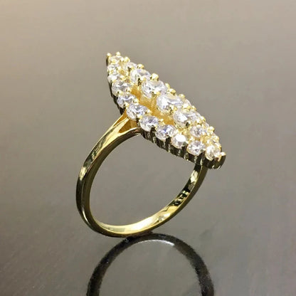 Huitan Fedi nuziali da donna alla moda Anelli color oro a forma di marchesa di moda Accessori per fedi nuziali di fidanzamento Gioielli di lusso