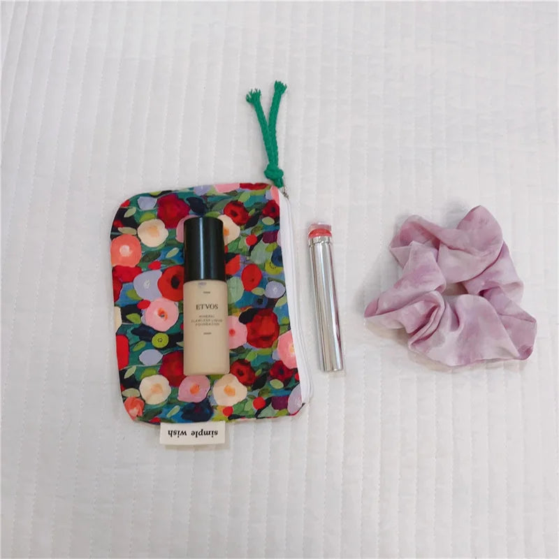 Portamonete in cotone con stampa floreale fresca estiva Mini portaoggetti Borsa in stoffa piccola Borsa per cuffie Borsa per cosmetici da viaggio Borsa per trucco