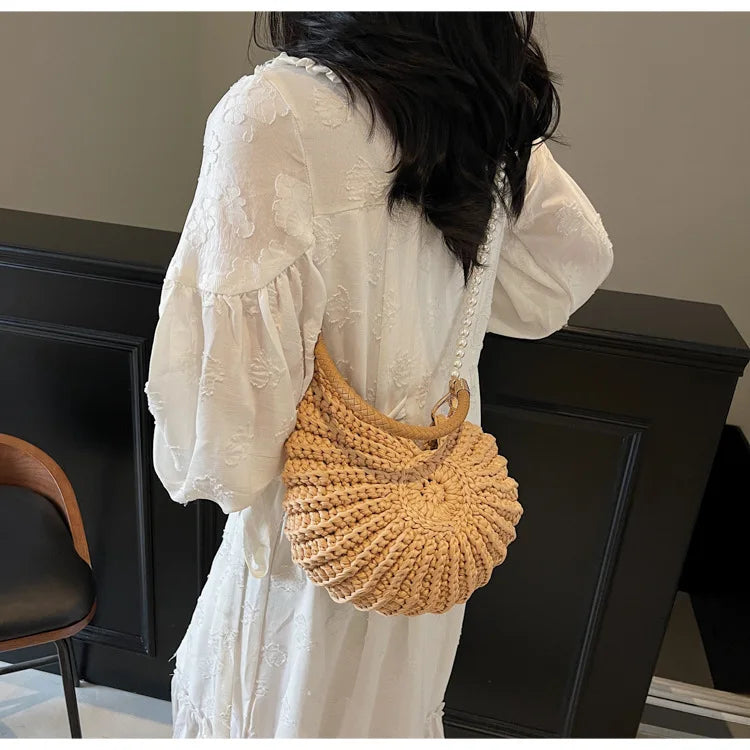 Borse a tracolla da donna all'uncinetto a forma di conchiglia creativa Divertenti catene di perle carine Borsa a tracolla in tessuto fatto a mano Novità piccole borse