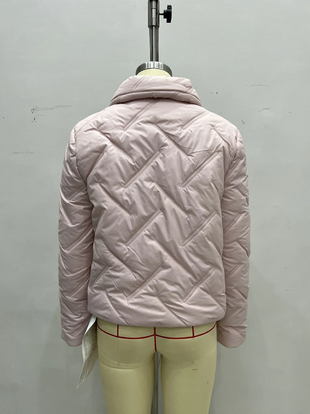 Abbigliamento donna 2025 Nuovo autunno e inverno Tinta unita a maniche lunghe Risvolto Elegante cerniera Giacca imbottita in cotone termico