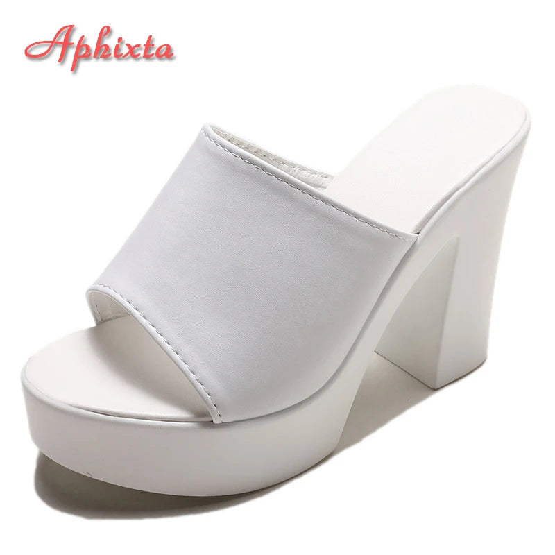 Aphixta 2025 Estate 7 centimetri Tacchi Grossi Presentazioni Aziende Produttrici Giochi Donne Ciabatte Design Bianco Pantofole Della Piattaforma Sandalo Fresco Peep Toe Scarpe Femminili