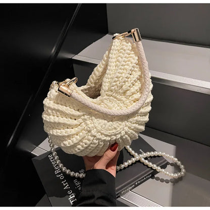 Borse a tracolla da donna all'uncinetto a forma di conchiglia creativa Divertenti catene di perle carine Borsa a tracolla in tessuto fatto a mano Novità piccole borse
