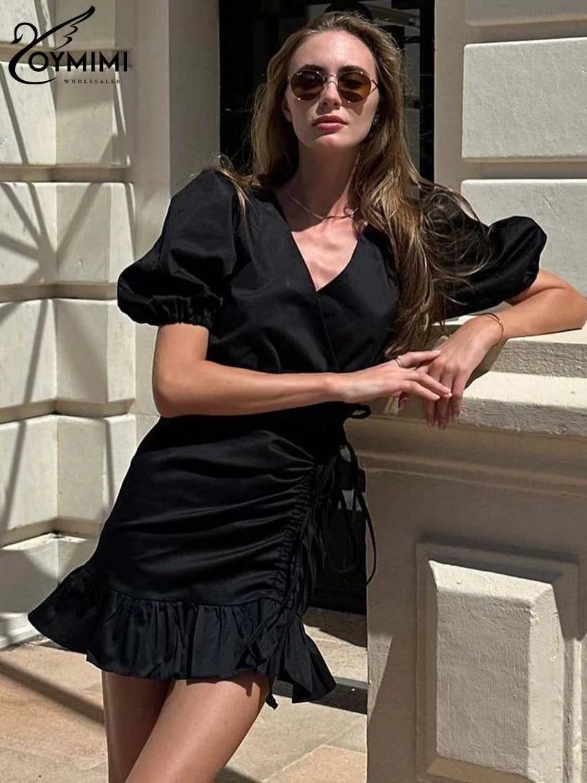 Oymimi Abito da donna casual in cotone bianco Elegante scollo a V Manica corta Abiti stringati Mini abiti a pieghe a vita alta