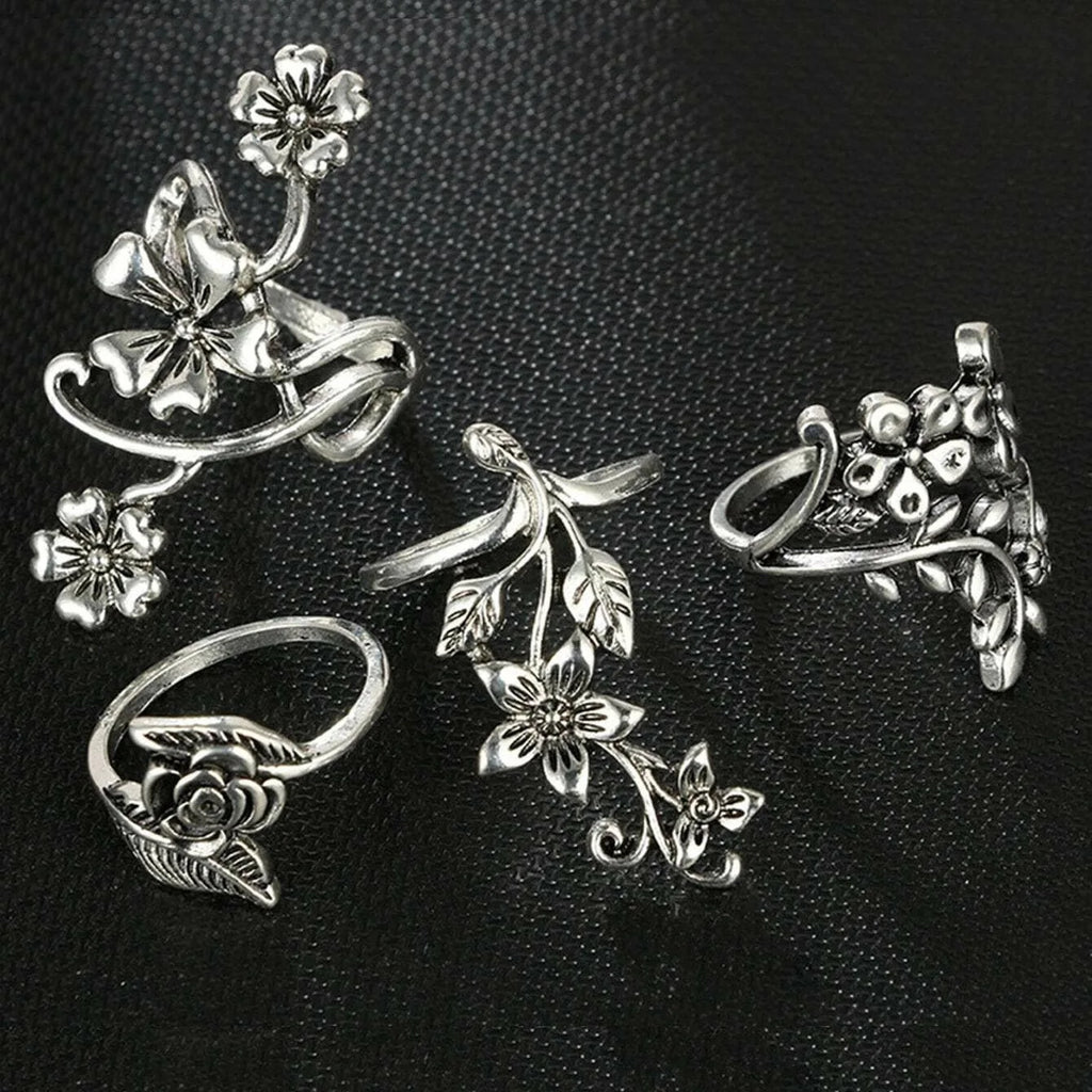 La moda di successo europea e americana; set di anelli da 4 pezzi con anello intagliato cavo in argento antico retrò individualizzato