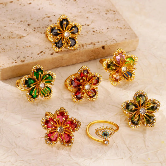 Anelli di fiori colorati con zirconi per le donne Anello floreale in acciaio inossidabile color oro Elegante regalo di gioielli estetici per matrimoni di lusso