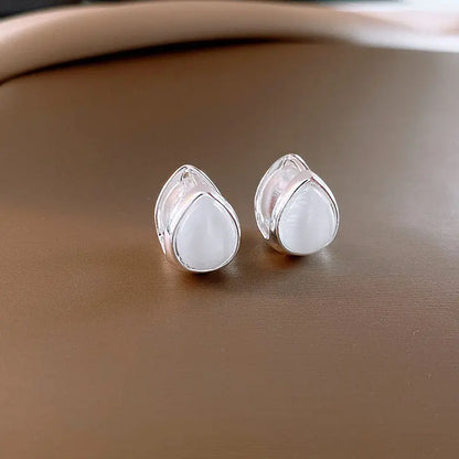 Orecchini scintillanti con zirconi e strass per le donne Orecchini a sfera rotondi Accessori da sposa per matrimoni Commercio all'ingrosso di gioielli per orecchie da festa