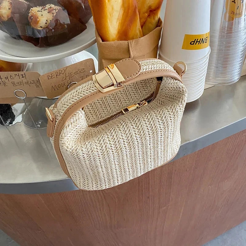 Yogodlns Borsa estiva piccola in paglia Borsa a tracolla alla moda Borsa a tracolla a secchiello intrecciata Borsa da spiaggia casual al mare Borsa con manico per ragazze