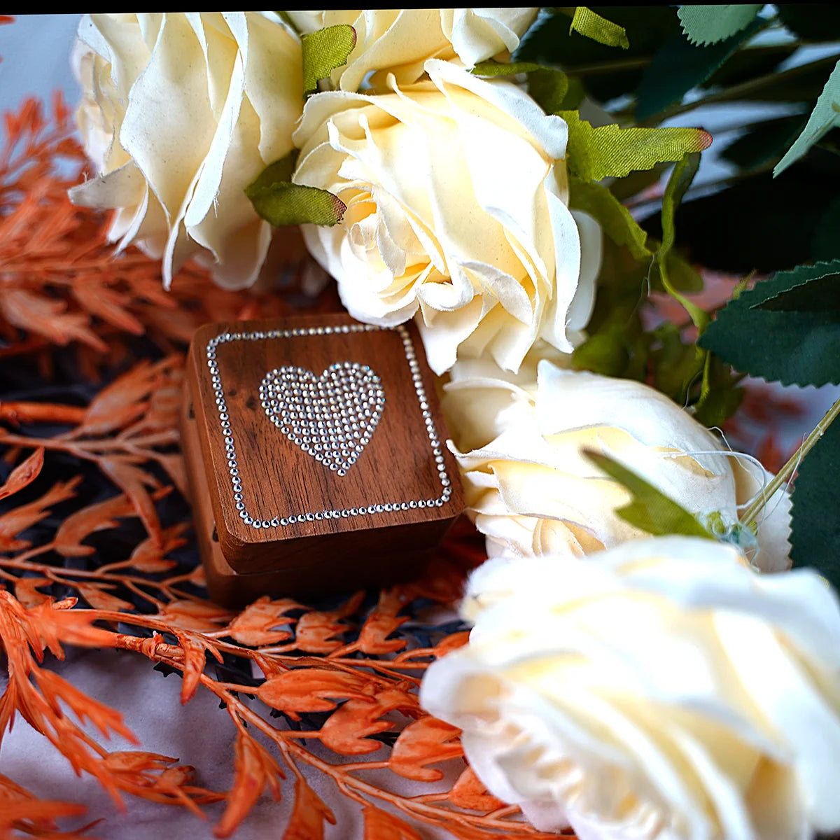 Portagioie con diamanti intarsiati, scatola per fedi nuziali in legno massello di noce, ricerca di matrimonio, anello di diamanti, regalo di San Valentino, gioielli