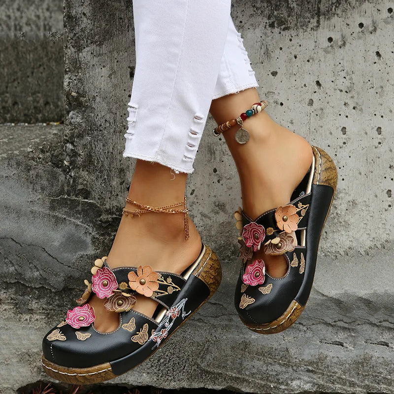 Damen-Sommersandalen mit Blumen im Ethno-Stil, Retro-Plateau-Hausschuhe, handgefertigt, bequem zum Gehen