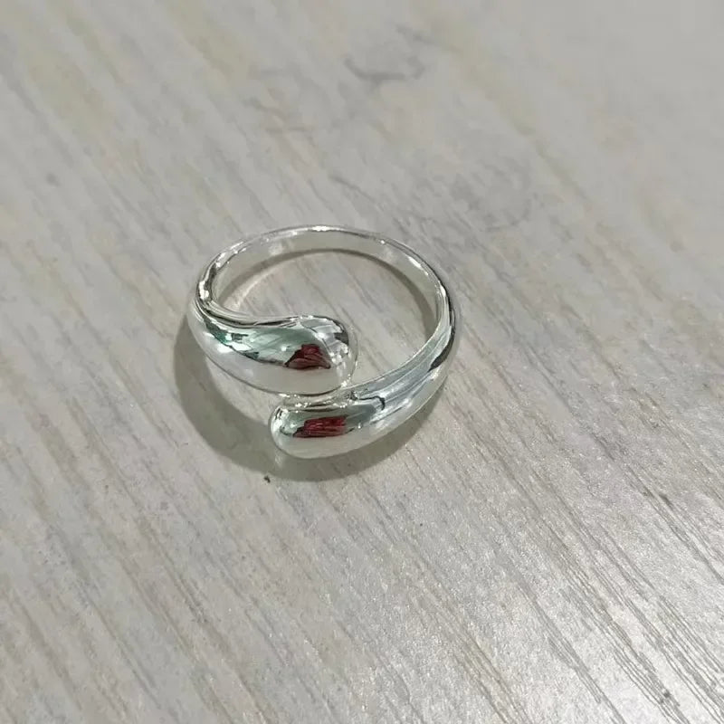 Anelli con goccia d'acqua liscia in argento sterling 925 per donna Anello aperto in oro 18 carati Anelli per coppie di nozze Regalo di gioielli estetici