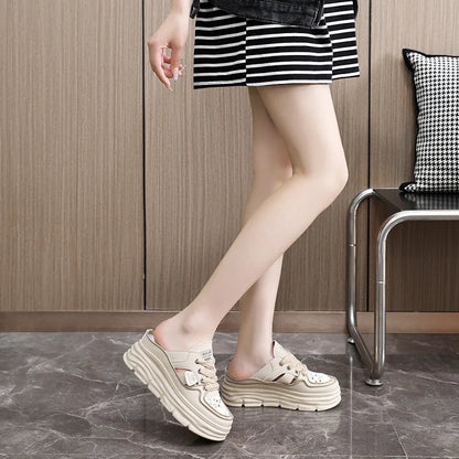 Estate nuovi sandali da donna moda traspirante aumento Baotou Semi-pantofole donna piccola scarpa bianca sandali Sexy Zapatillas