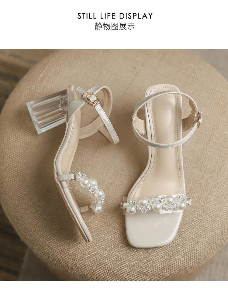 Damen-Sommersandalen 2026 Neu mit Perlen High Heels Pantoletten Mädchen mit Kristallabsatz Trendige transparente Sommerschuhe