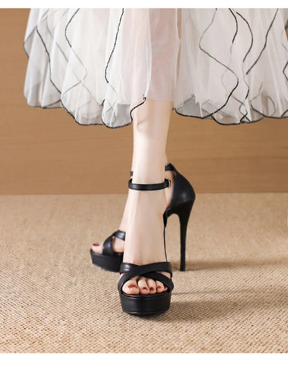 Sandales d'été à plateforme épaisse pour femmes, chaussures de défilé de super mannequin, talon haut fin de 14 cm, talon couvert noir, chaussures de soirée élégantes