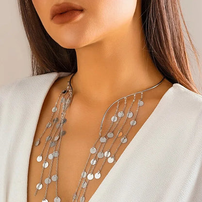 Sexy Goth lungo nappa paillettes imitazione perla ciondolo aperto Torques collana girocollo per le donne Vintage petto catena mer accessori