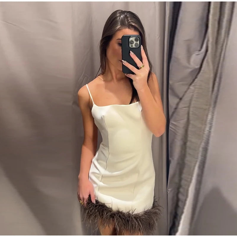 Abito Mini da Donna con Piume e Patchwork, Sexy, con Spalline, Scollo a Barca, Schiena Scoperta, Cerniere, Vestito Aderente da Donna 2026, Abito da Festa Elegante