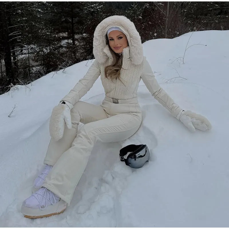 Tuta da sci bianca chic con cappuccio da donna con cintura in vita Calda tuta da neve monopezzo antipioggia Sport invernali Moda Lady Snowsuit