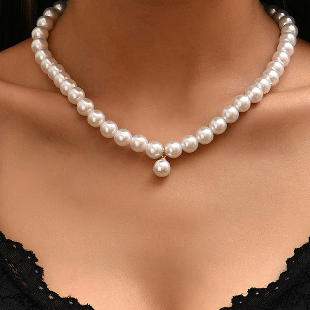 2023 tendenza elegante gioielli da sposa grande collana di perle per le donne moda imitazione perla verde rosa pietra di colore collana girocollo