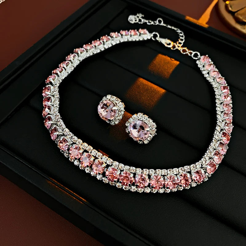 Orecchini a bottone con collana di strass verdi di lusso per le donne collane con Choker di cristallo Set di gioielli per banchetti di matrimoni di moda da donna