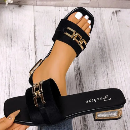 Legere Damen-Sandalen für Frühling und Sommer, Unisex-Sandalen mit modischer Metallschnalle und Bohemia-Schnalle, Strandschuhe, vielseitige Kitten-Heel-Sandalen, Urlaub, Party, tägliche Arbeitskleidung