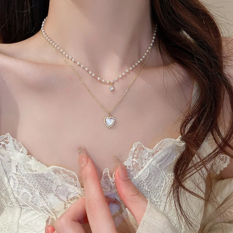 Collane con ciondolo a forma di cuore con ali d'angelo Colore argento 5A Cubic Zirconia Stile minimalista Catena clavicola Gioielli per donne e ragazze