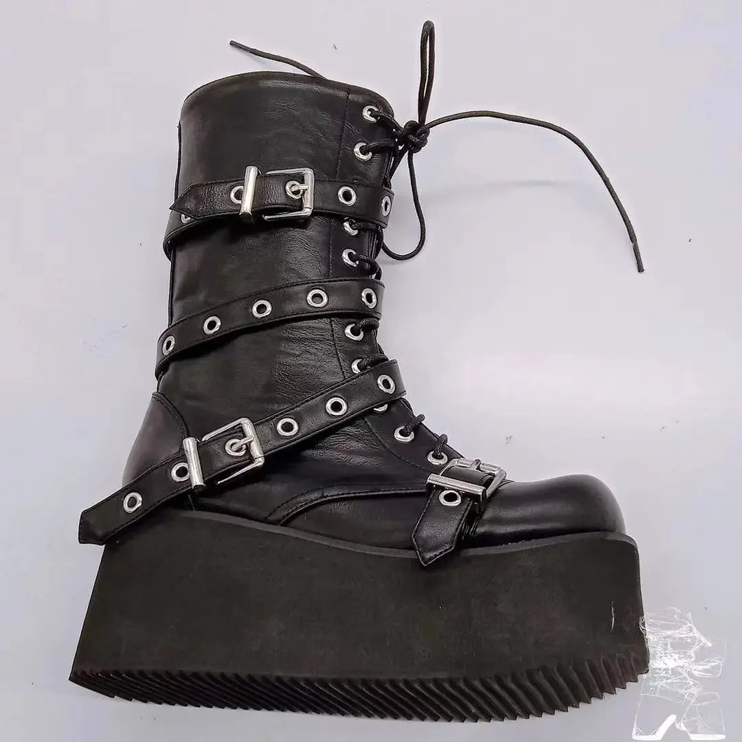 Plus Size 43 Autunno Donna Stivali Fibbia Punta tonda Zeppe Stivali con plateau Punk Goth INS Scarpe da strada da donna Stivali da combattimento per le donne