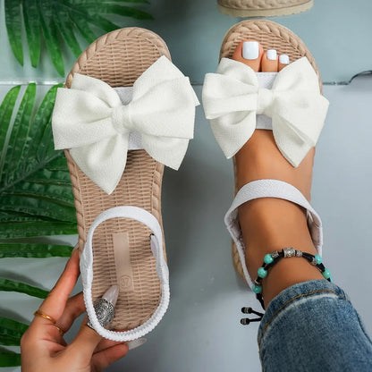 Sandali da donna 2024 nuovi sandali leggeri estivi moda spiaggia pantofole Casual papillon da esterno scarpe basse diapositive da casa donna