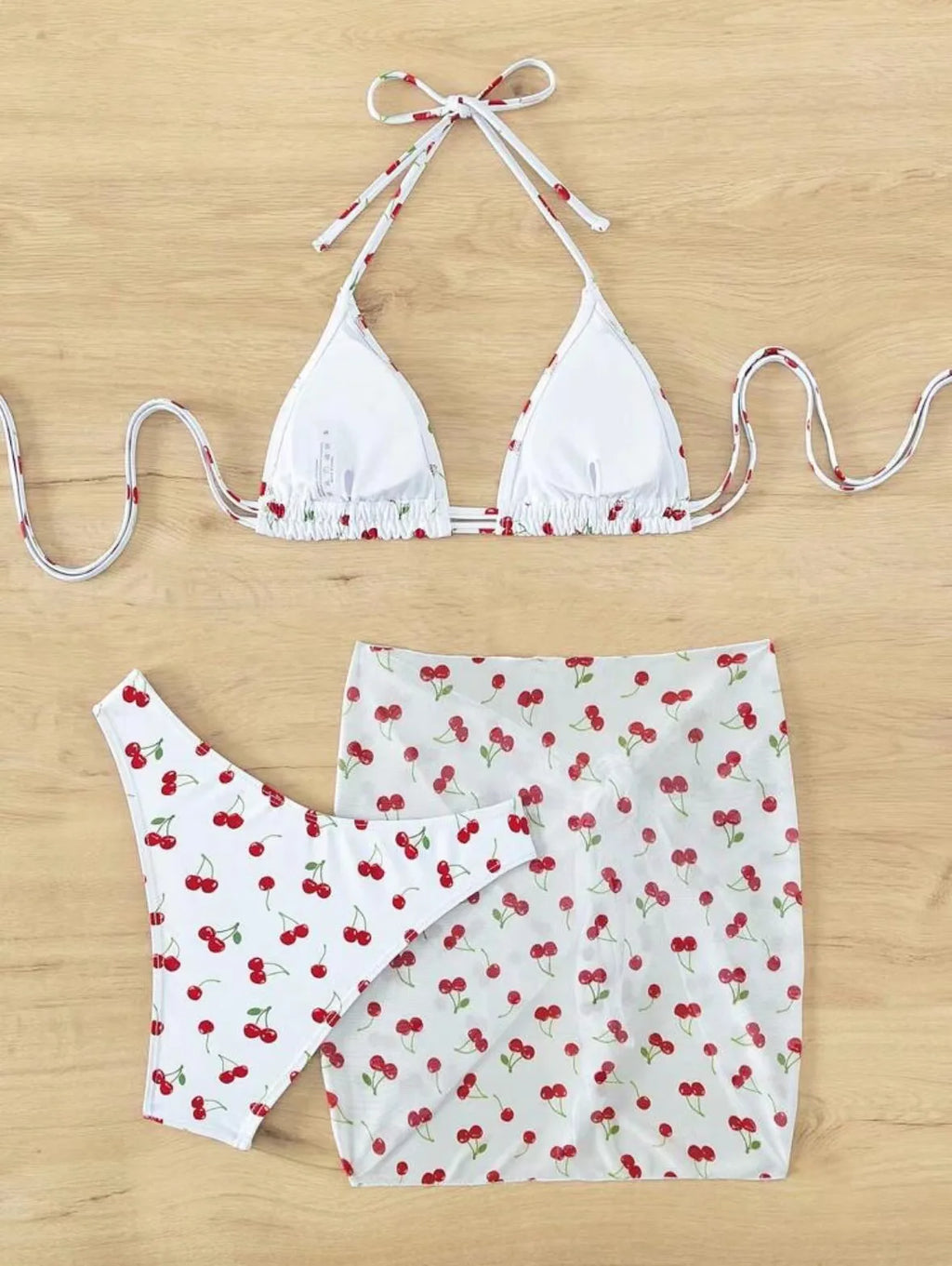 Il bikini da donna Frech chic con stampa ciliegia imposta tre pezzi con gonna a rete costume da bagno costumi da bagno costume da bagno abiti da spiaggia biquini