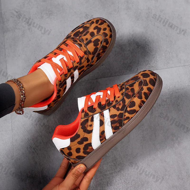 Sneakers Women 2025 New Fashion Outdoor Lace-up Leopard Casual Shoes Female Lightweight Comfortable Non Slip Flat Shoes