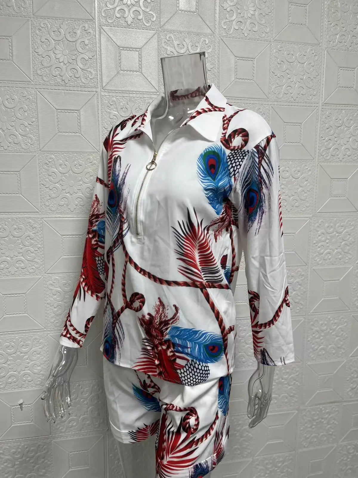 Camicie con stampa di lettere da donna estive Set da due pezzi Casual Collo rovesciato Manica lunga Camicette con cerniera Pantaloncini Abiti larghi Streetwear