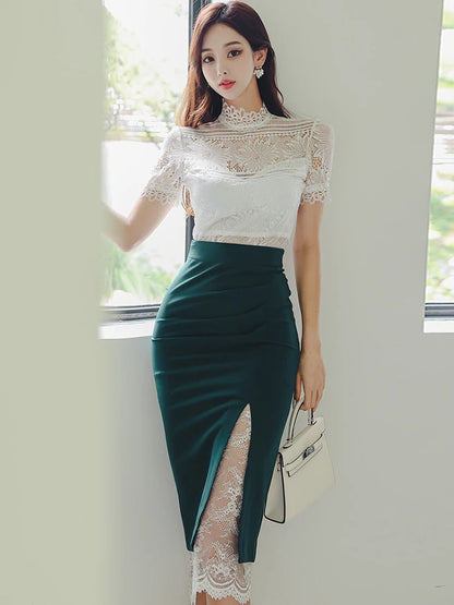 Vêtements d'été pour femmes, mode élégante, ensemble 2 pièces transparent sexy, haut chemisier en dentelle blanche et jupe midi taille haute pour femmes.